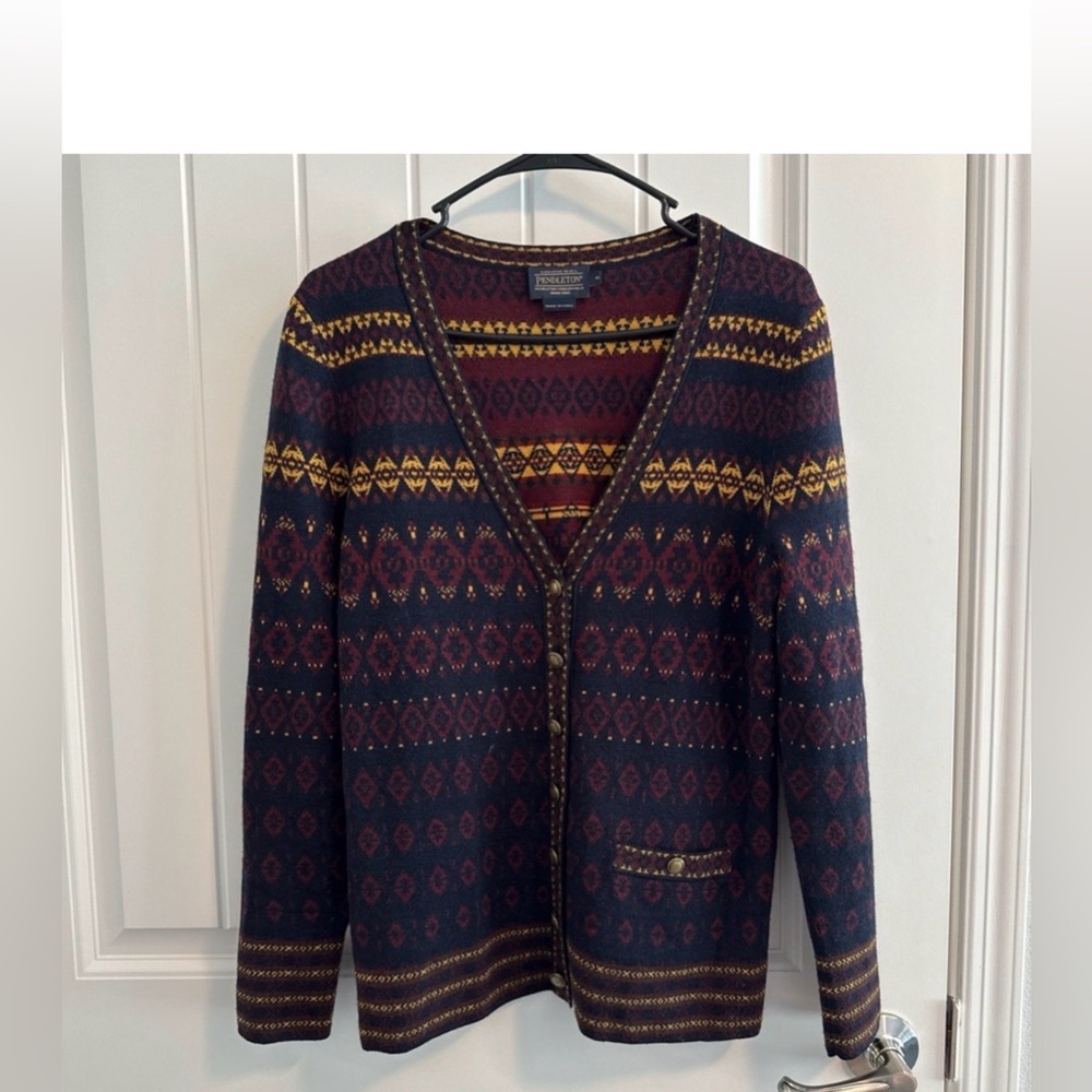 EUC PENDLETON MERINO WOOL Multicolor Patterned CARDIGAN